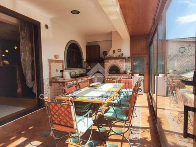 Villa Indipendente in vendita a Afragola, Campania