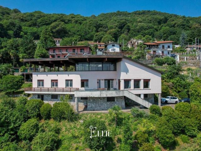 Villa Indipendente in vendita a Carcioni, Belgirate