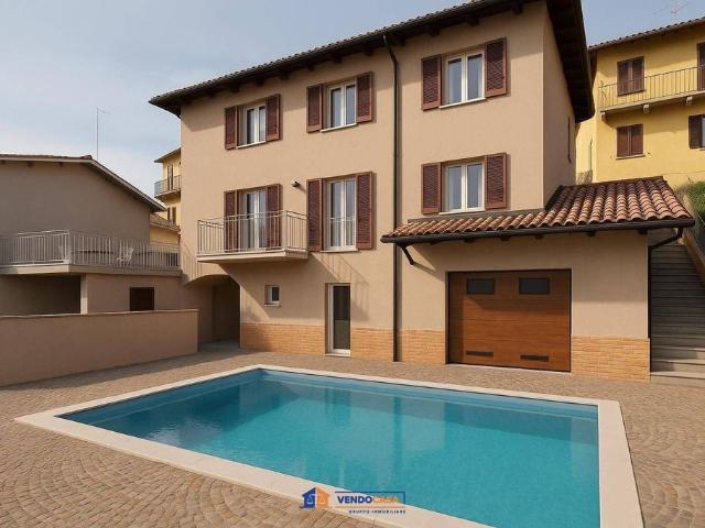 Villa Indipendente in vendita a Piemonte, Asti
