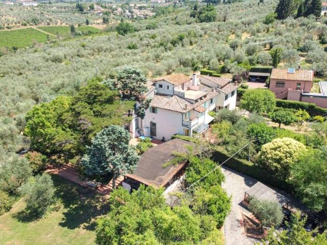 Villa Indipendente in vendita a La Torre, Bagno A Ripoli