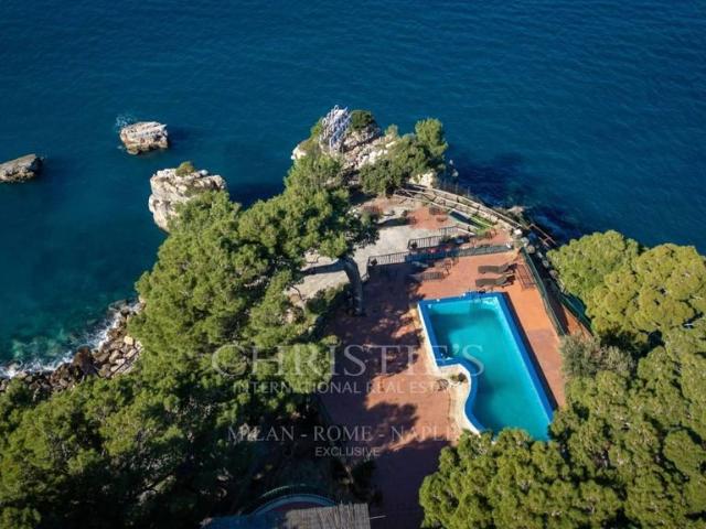 Villa Indipendente in vendita a Vico Equense, Campania