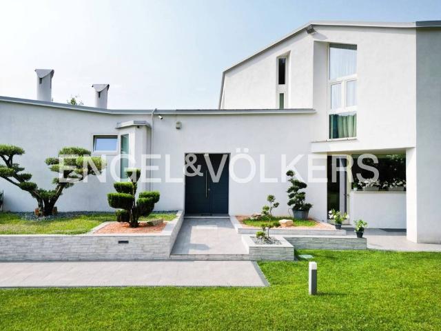 Villa Indipendente in vendita a Botticino Sera, Botticino