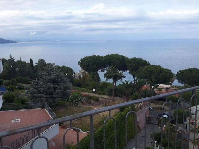 Villa Indipendente in vendita a Calabria, Catanzaro