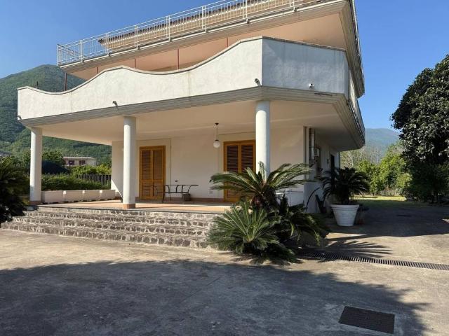 Villa Indipendente in vendita a San Clemente, Nocera Superiore