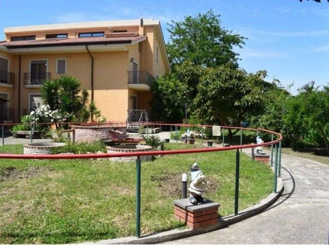 Villa Indipendente in vendita a San Pietro, Milazzo