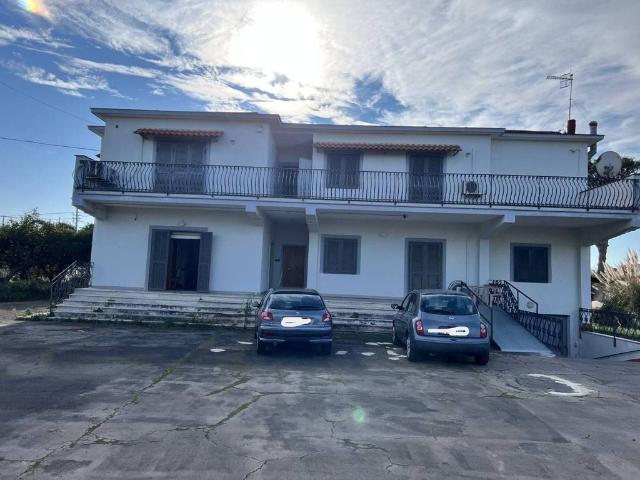 Villa Indipendente in vendita a Giugliano In Campania, Campania