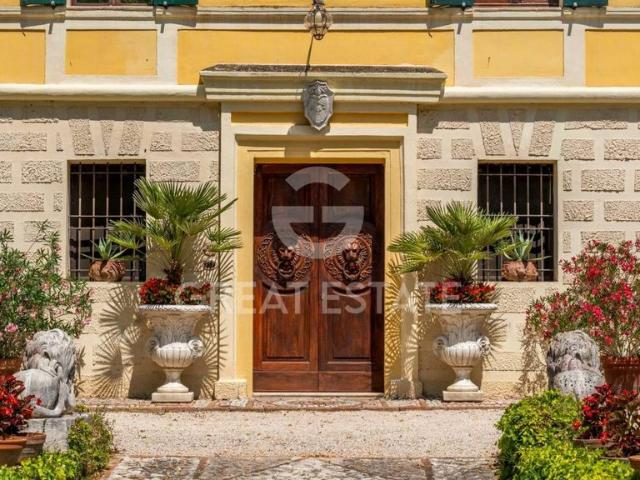 Villa Indipendente in vendita a Corciano, Trevi