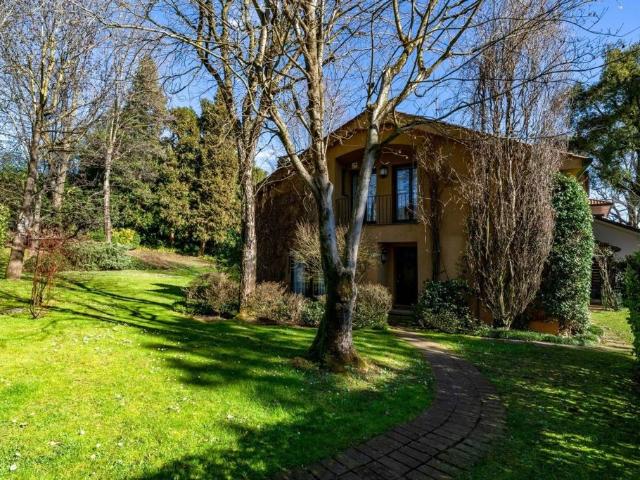 Villa Indipendente in vendita a California, Lesmo