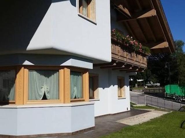 Villa Indipendente in vendita a Magnifica Comunità degli Altipiani Cimbri, Folgaria