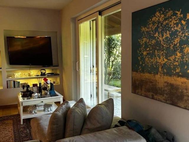 Villa Indipendente in vendita a Sambuy, Piemonte