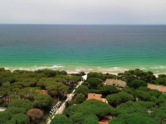 Villa Indipendente in vendita a Comunione Riva dei Pini, Pula