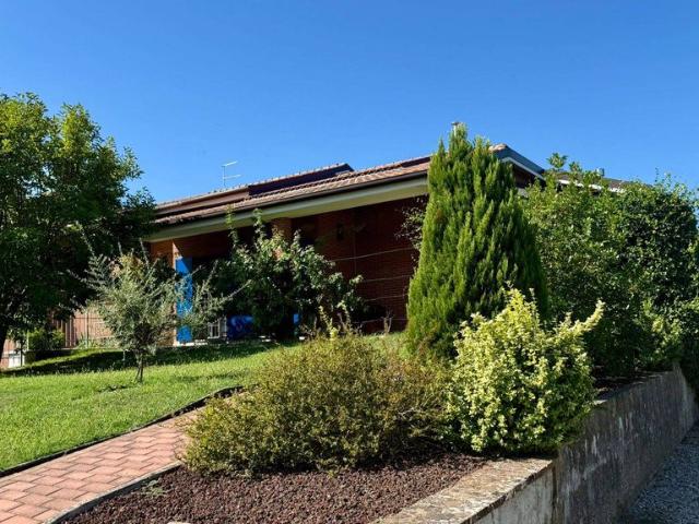 Villa Schiera in vendita a Codrea, Ferrara