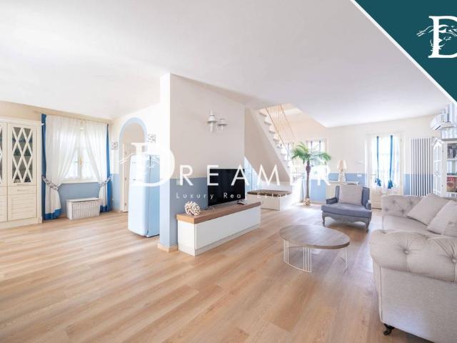 Casa in vendita a Vittoria Apuana, Forte Dei Marmi