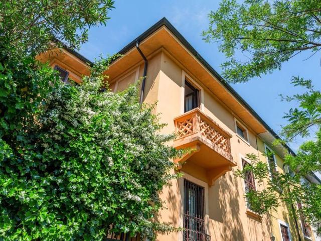 Villa Schiera in vendita a Municipio 3, Milano
