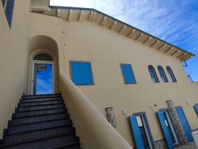 Villa Schiera in vendita a Malvicino, Capo D'orlando