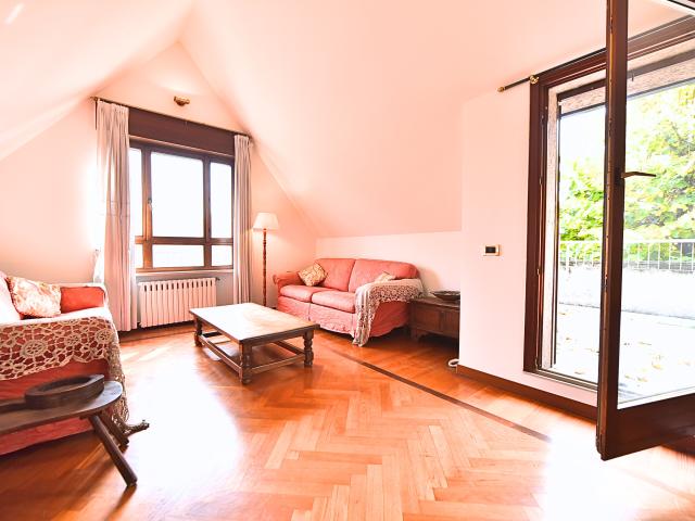 Villa Indipendente in affitto a Municipio 8 di Milano, Milano