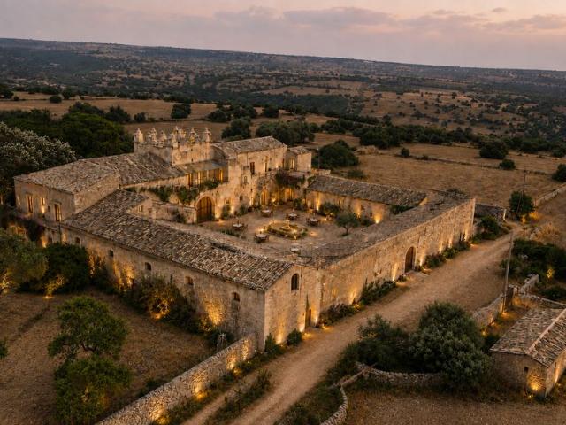 Rustico in vendita a Campello Sul Clitunno, Umbria