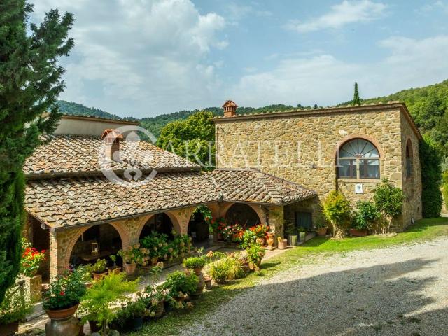 Rustico in vendita a Nusenna, Gaiole in Chianti