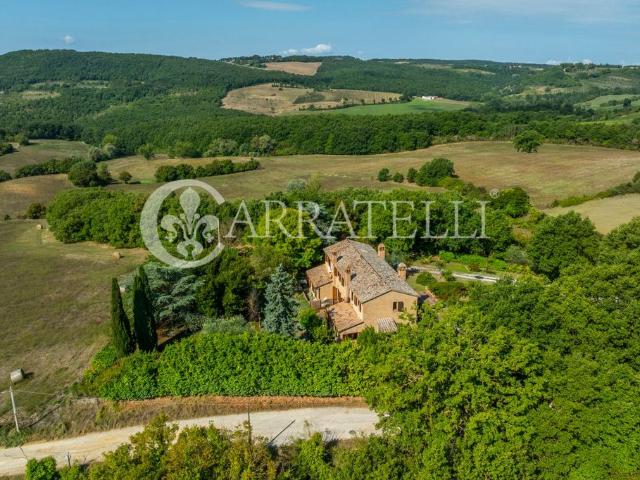 Rustico in vendita a Chianciano Terme, Toscana