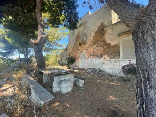 Rustico in vendita a Puglia, Barletta-andria-trani