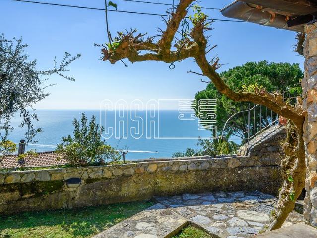Rustico in vendita a Zanego, Lerici
