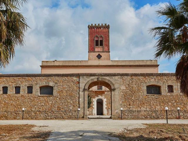 Rustico in vendita a Specchia, Paceco