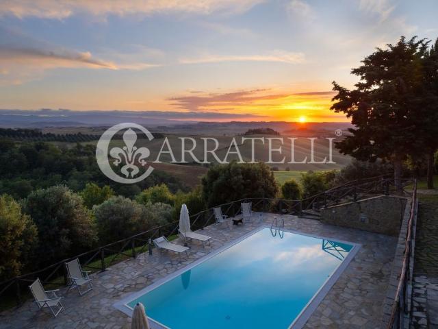 Rustico in vendita a Volterra, Toscana