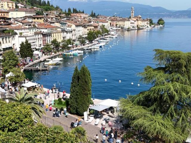 Appartamento in vendita a Comunità Montana Parco Alto Garda bresciano, Salò
