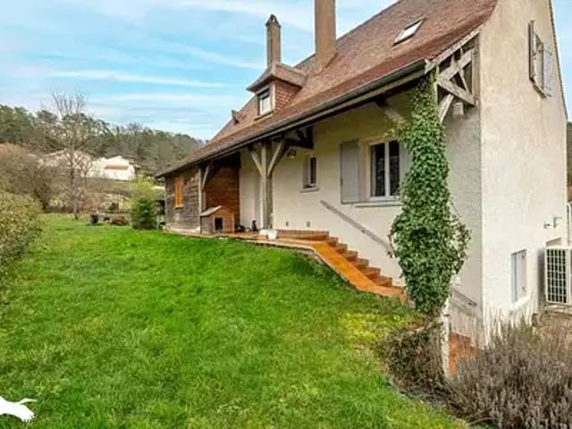 Maison vente à Périgueux, Escoire