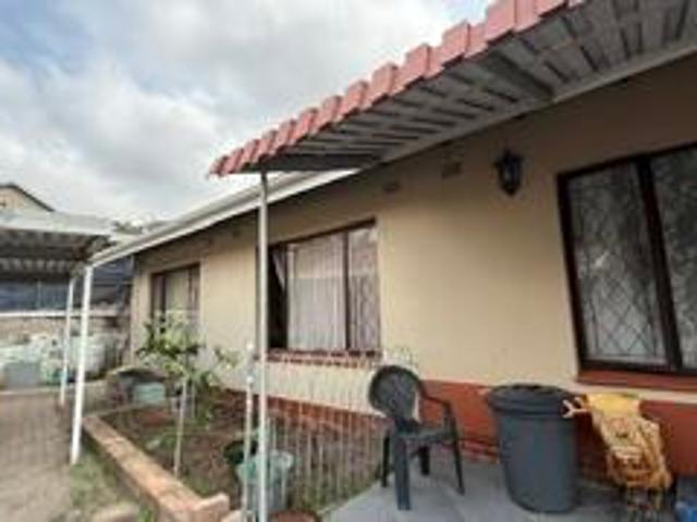 House for rent in Queensburgh, Kwazulu-natal