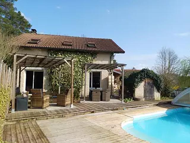 Maison vente à Thiers, Escoutoux