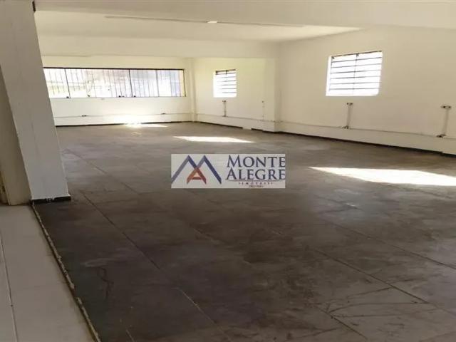 Ponto Comercial aluguel em Região Imediata de São Paulo, Região Metropolitana de São Paulo