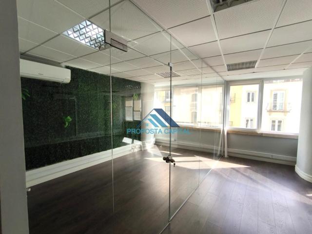 Escritório alugar em Avenidas Novas, Lisboa