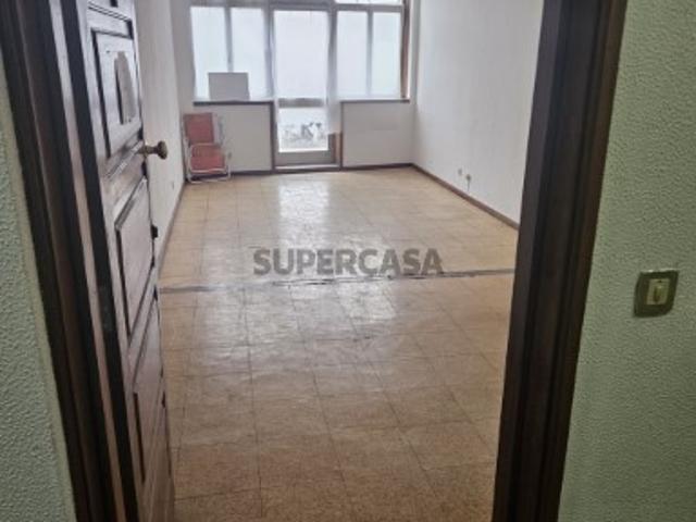 Escritório venda em Porto, Cedofeita