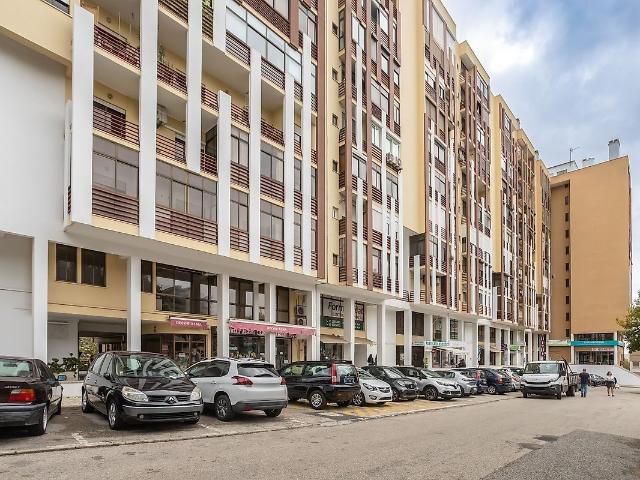 Escritório venda em Torcatas, Almada