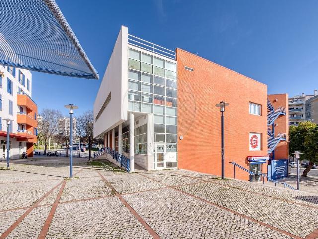 Escritório venda em São Francisco Xavier, Lisboa