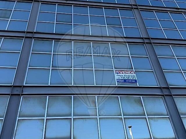 Escritório venda em Zona Industrial Maia I - Setor I, Moreira