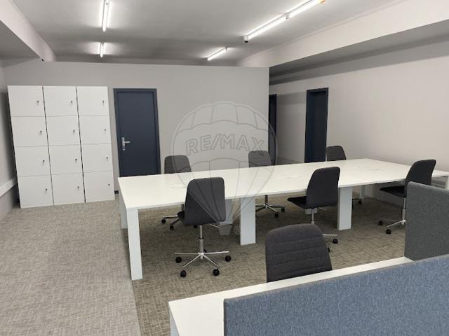 Escritório venda em Felgueiras, Porto