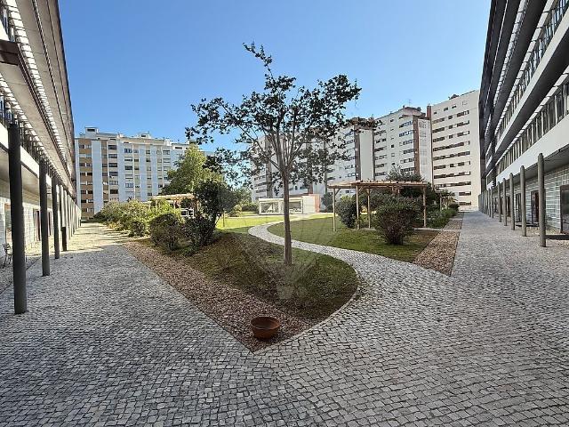 Escritório venda em Oeiras, Lisboa