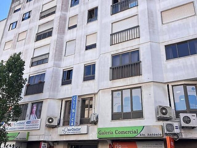 Escritório venda em Belas, Lisboa