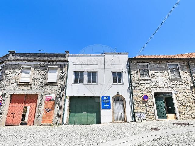 Escritório venda em Lugar do Castelo, Vila Nova de Gaia