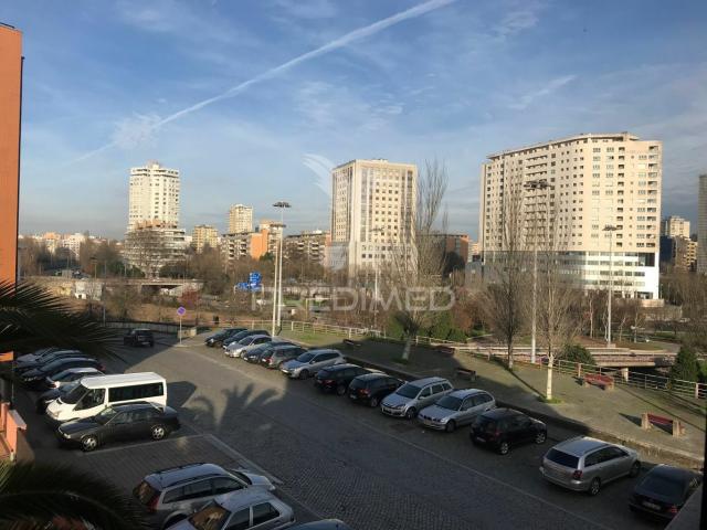 Escritório alugar em Porto, Aldoar