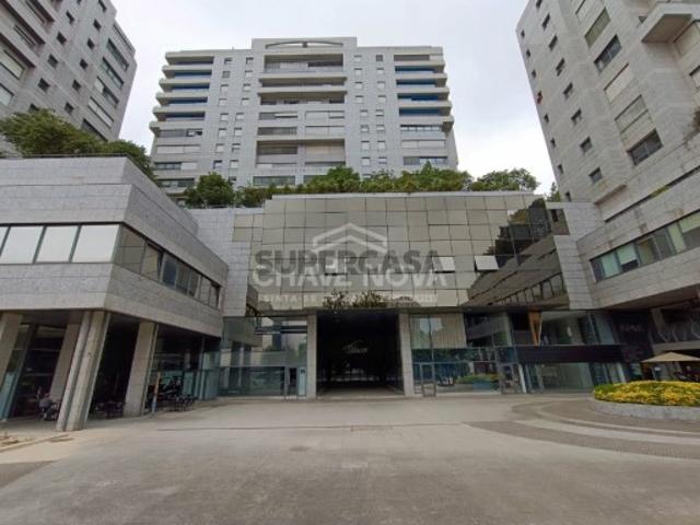 Escritório venda em Porto, Lordelo Do Ouro