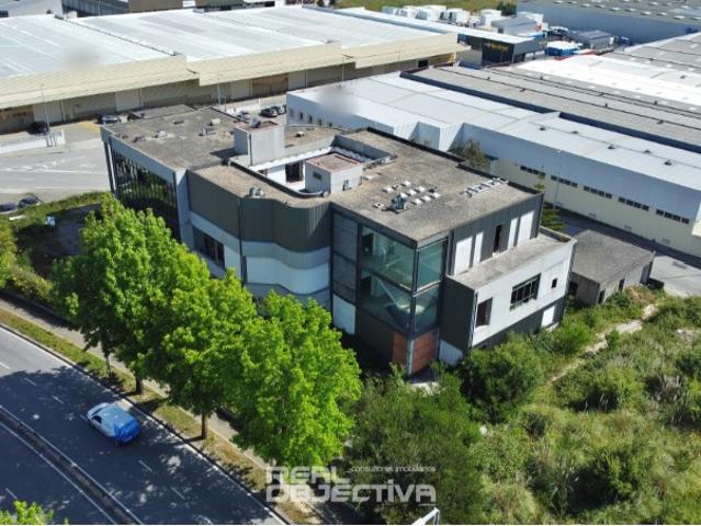 Escritório alugar em Maia, Barca