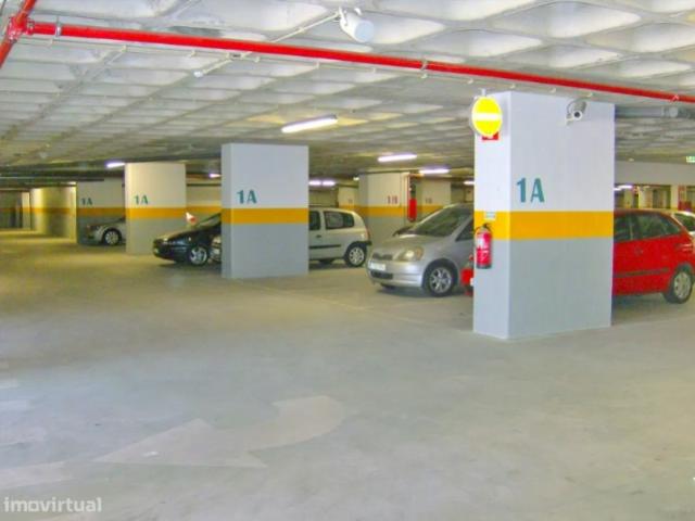 Escritório alugar em Maia, Gueifães