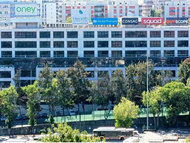 Escritório alugar em Núcleo Urbano Histórico de Algés, Oeiras
