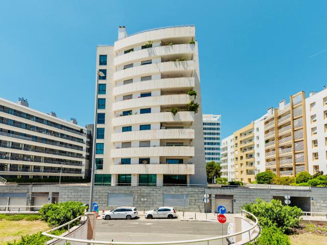 Loja venda em Parque das Nações, Lisboa