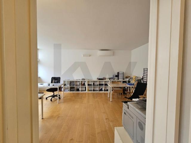 Escritório alugar em Misericórdia, Lisboa