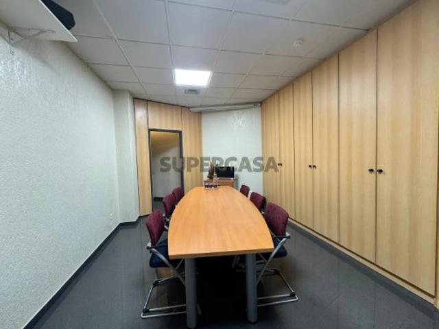 Escritório venda em Damaia, Amadora