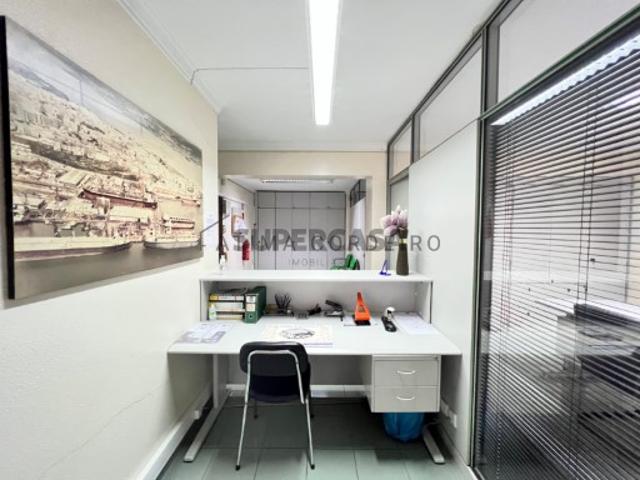 Escritório venda em Cacilhas, Almada